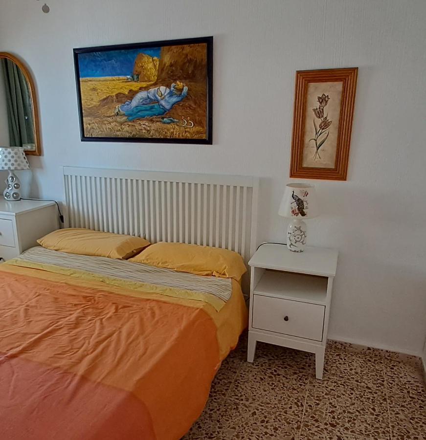 Appartamento Cosy Flat With A Large Terrace Facing The Sea La Manga del Mar Menor Esterno foto